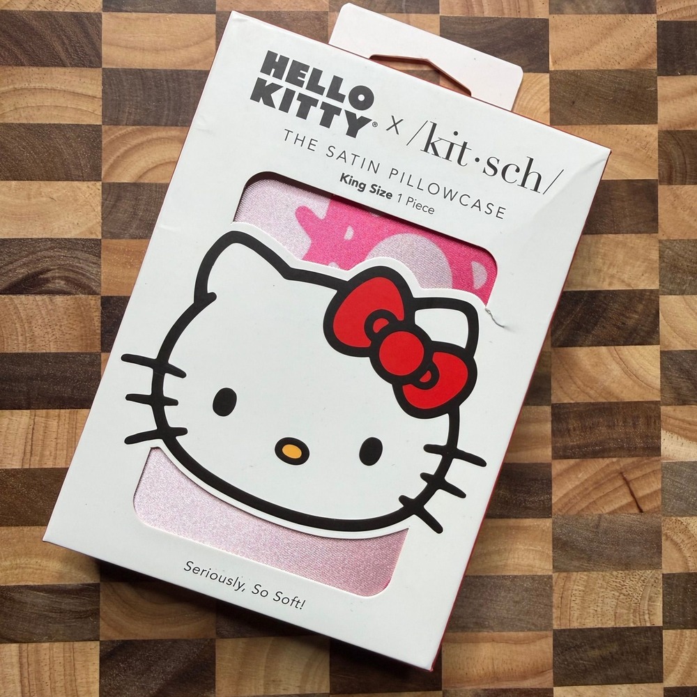 Kitsch Hello Kitty Satin Pillow Case New